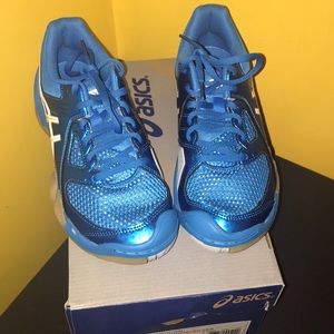 Gel-Dominion ASIC Tennis Shoes